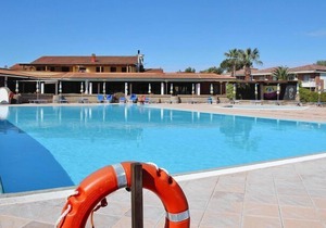 Apartment in Cecina Mare with outdoor pool
