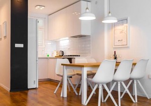 Apartment In Centre For 6