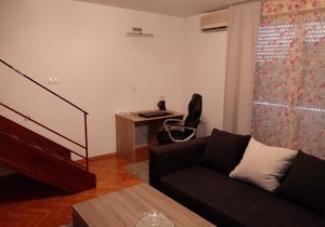 Apartment In Centre for 7