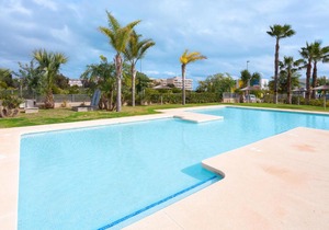 Apartment in Mil Palmeras