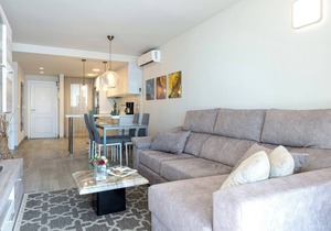 Apartment in front of the Beach