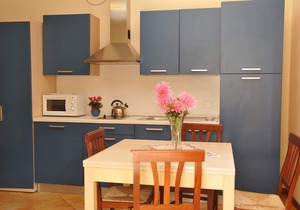 Apartment in Idro with Pool and Garden