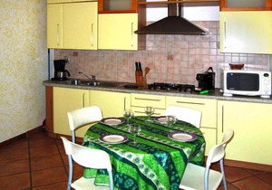 Apartment in Imperia with parking space