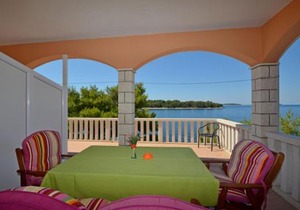 Apartment in Karbuni with sea view, terrace, air conditioning, W-LAN 3609-3
