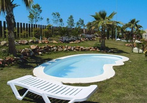Apartment in La Escala with a shared pool
