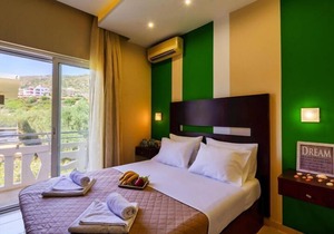 Apartment in Paleochora near the sea route