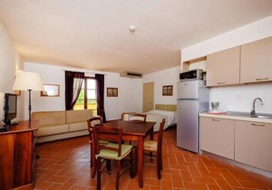 Apartment in Piombino near Cafe