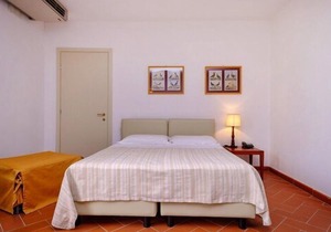 Apartment in Piombino with washing machine