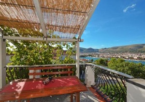 Apartment in Trogir with sea view, terrace, air conditioning, W-LAN 5065-1