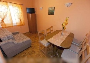 Apartment in Tucepi with sea view, balcony, air conditioning, WiFi 3674-1