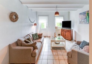 Apartment in Ubachsberg near Trails