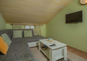 Apartment Jukić-4 by Interhome