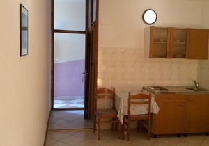 Apartment Kaleb - next to the seashore: SA6-Klara 33(2) - Stomorska, Island Solta, Croatia