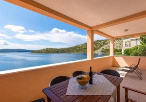 Apartment Kamelicina I