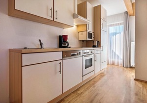 Apartment "Klementhof Nr 5" with Mountain View, Pool, Wi-Fi, Balcony & Garden