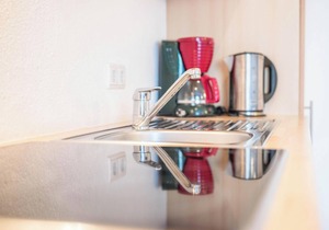 Apartment "Klementhof Nr 8" with Mountain View, Pool, Wi-Fi, Balcony & Garden