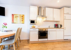 Apartment "Klementhof Nr 8" with Mountain View, Pool, Wi-Fi, Balcony & Garden