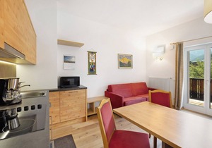 Apartment 'Kriendl Nr 4' with Mountain View, Private Terrace and Wi-Fi