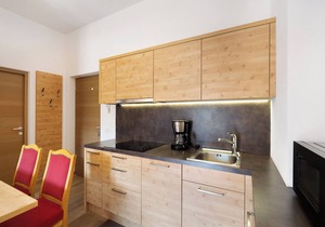Apartment 'Kriendl Nr 4' with Mountain View, Private Terrace and Wi-Fi
