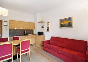 Apartment 'Kriendl Nr 4' with Mountain View, Private Terrace and Wi-Fi