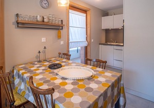 Apartment LA CHARMETTE, 2 bedrooms, 4 persons
