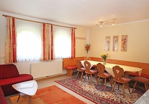 Apartment Landhaus Anton in Aschau im Zillertal - 10 persons, 3 bedrooms