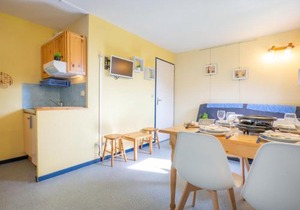 Apartment Le Bochate-8 by Interhome