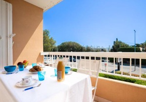 Apartment Le Panama-1 by Interhome