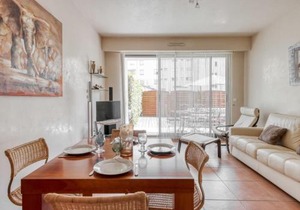 Apartment Les allées du Cap-3 by Interhome