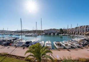 Apartment Les Cascadelles-10 by Interhome