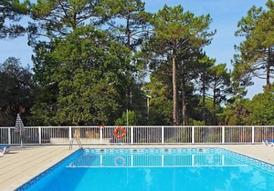 Apartment Les Grands Pins in Maubuisson - 4 persons, 1 bedrooms