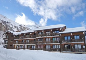 Apartment Les Olympiques - Tignes 1800-10 by Interhome