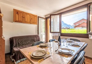 Apartment Les Olympiques - Tignes 1800-4 by Interhome