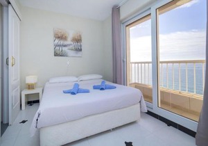 Apartment Les Roquetes by Interhome
