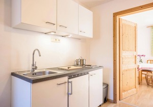 Apartment "Lettnerhof BnB 3" with Mountain Views, Wi-Fi, Terrace & Garden