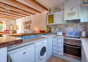 Apartment Los Lagos by Interhome
