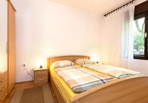 Apartment Luka-1 by Interhome
