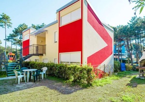 Apartment Magnolia in Bibione - 5 persons, 2 bedrooms