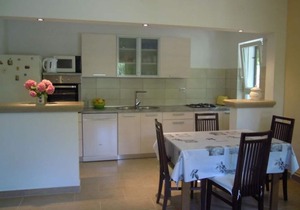 Apartment Marija - 70m from sea: A1(5) - Supetar, Island Brac, Croatia
