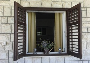 Apartment Marija - 70m from sea: A1(5) - Supetar, Island Brac, Croatia