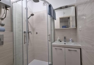 Apartment Mlad - with pool: A4(2+1) - Rogac, Island Solta, Croatia