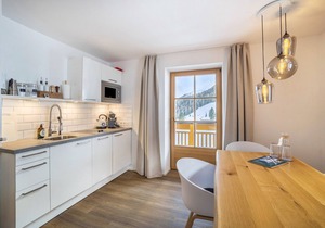 Apartment "Mountain Residence Kasern Nr 2" with Mountain View, Garden & Balcony