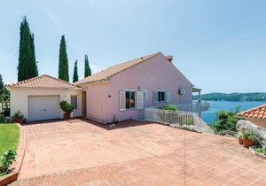 Apartment Na Krstu I