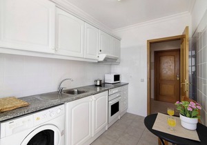Apartment Nau Bérrio 5ºD - Vista Mar with A/C, Wi-Fi, Garden & Balcony