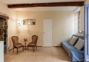 Apartment near the river in Bize Minervois