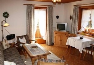 Apartment no. 4 Breitenstein, up to 2 people, 47 sqm
