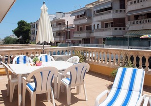 Apartment Obelisc-2 near the Beach with Terrace & Wi-Fi