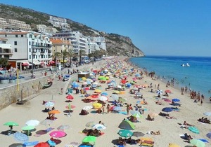 Apartment on the beach