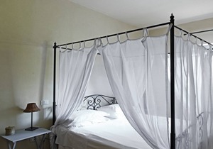 Apartment on the Chianti hills with swimming pool between Florence and Siena