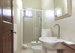 Apartment on the Chianti hills with swimming pool between Florence and Siena